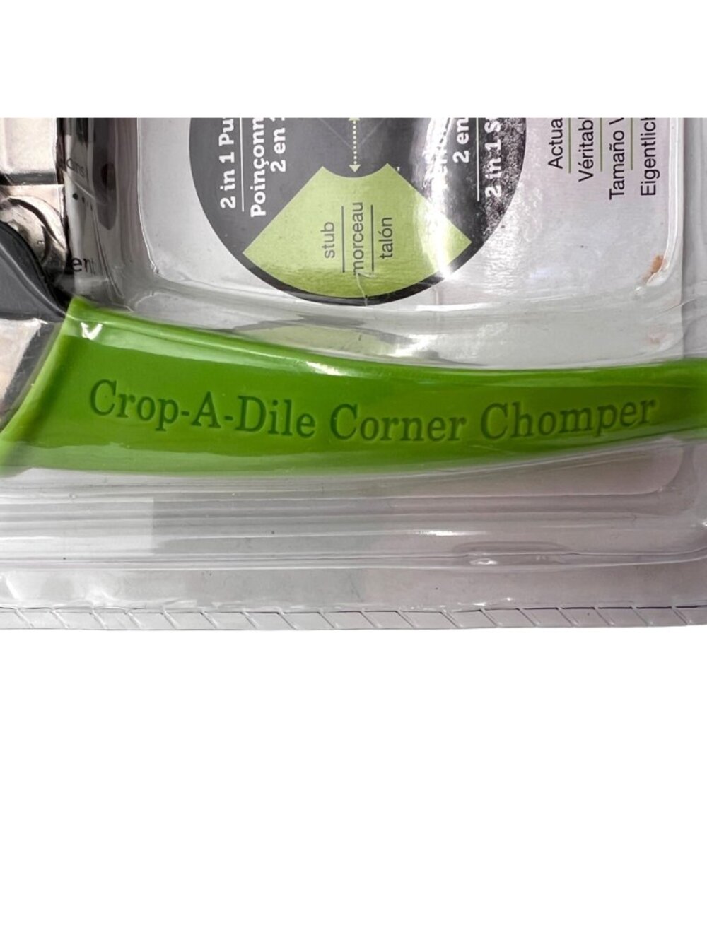 Crop-A-Dile Corner Chomper 2-In-1 Punch Stub & Deco Cut By We R Memory Keepers - Picture 6 of 11